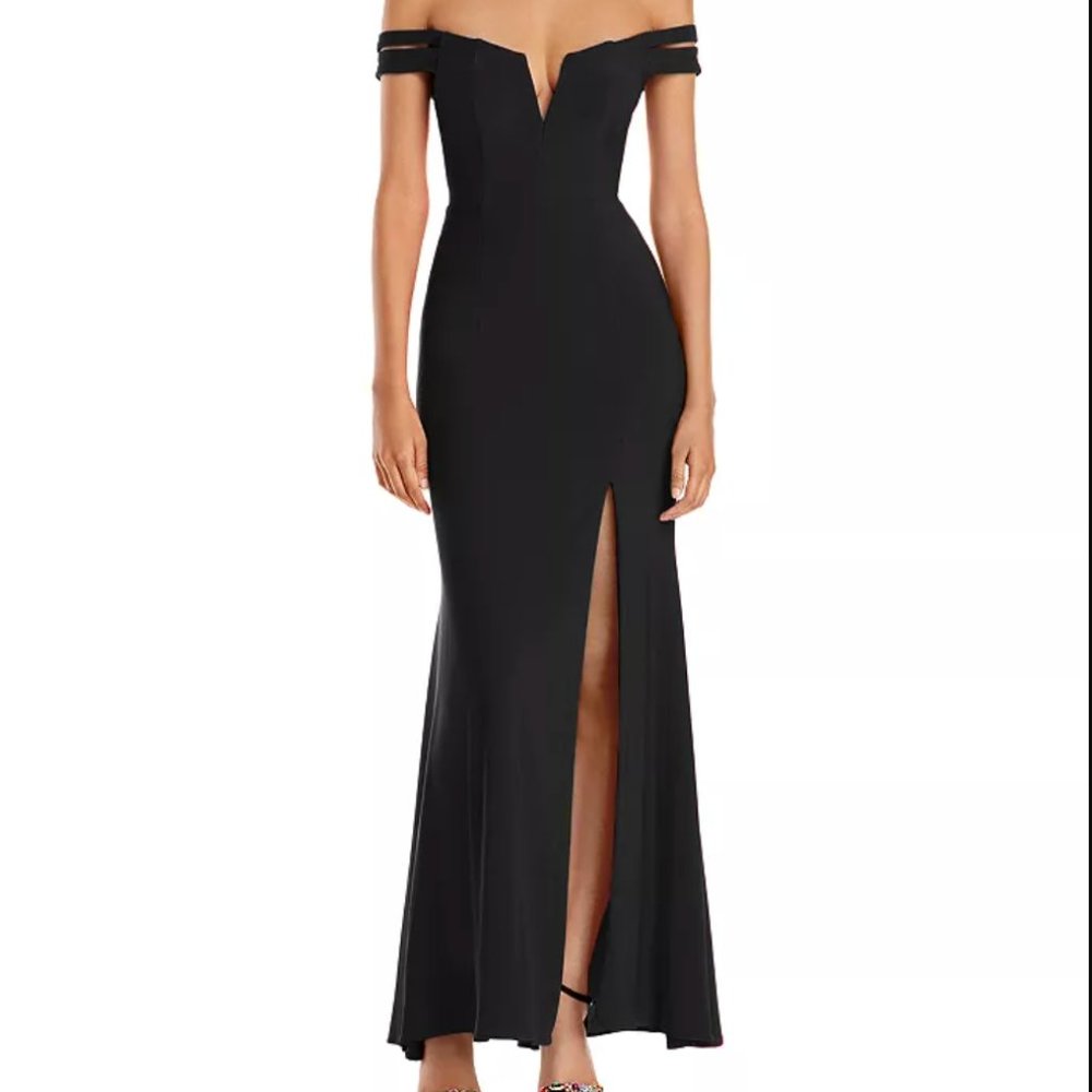 AQUA  Off-the-Shoulder Gown - Black - NWT - Size 4 & 6